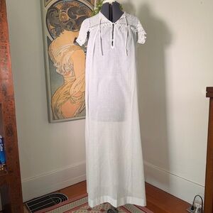 50’s/60’s Vintage Bert Yelin Cotton White Embroidered w/ Lace Nightgown